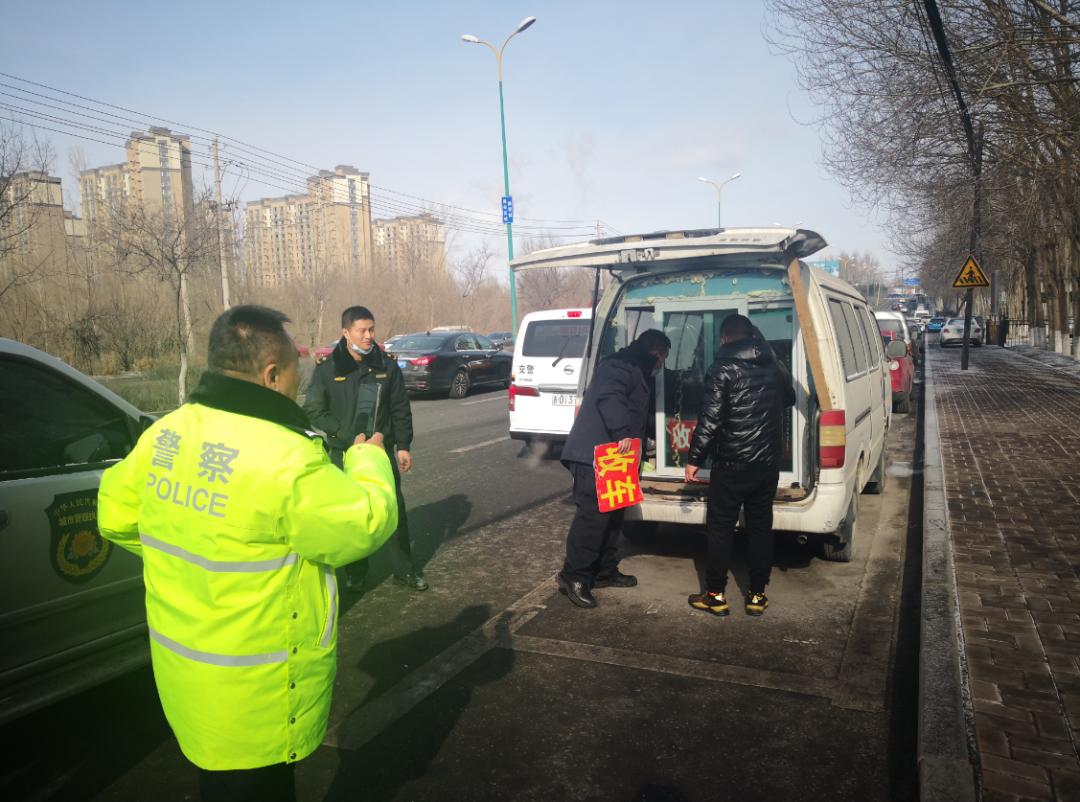 最新二手车交易市场，繁荣背后的机遇与挑战分析
